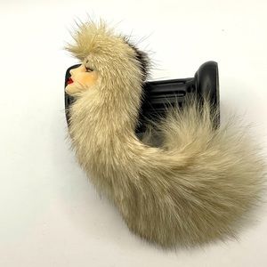 💖Vintage ~ Brooch/pins 2 of them